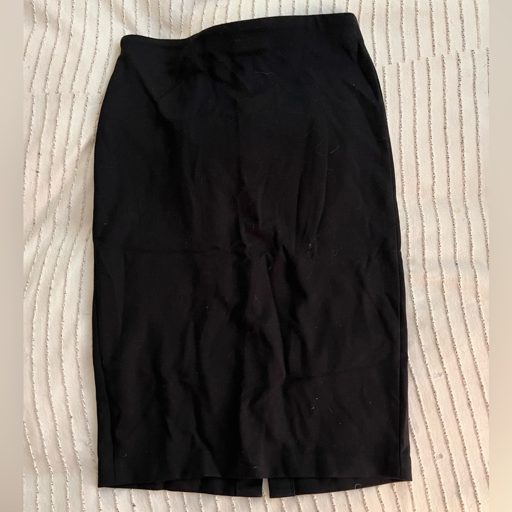 Black tight midi pencil skirt